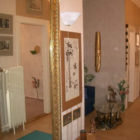 Apartamento Ladaroom *